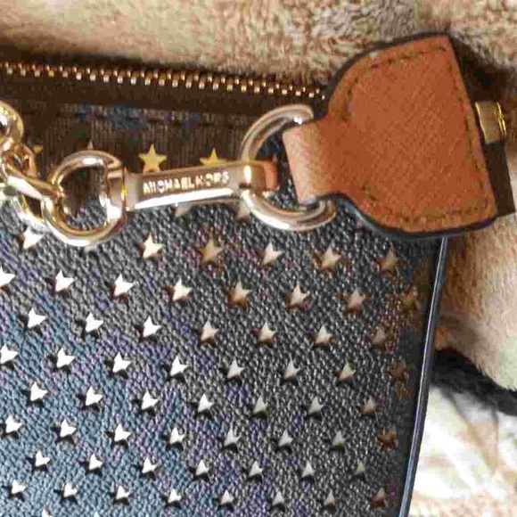 Michael Kors mini brown with gold stars and chain/strap bag. New with tags. - Picture 6 of 8